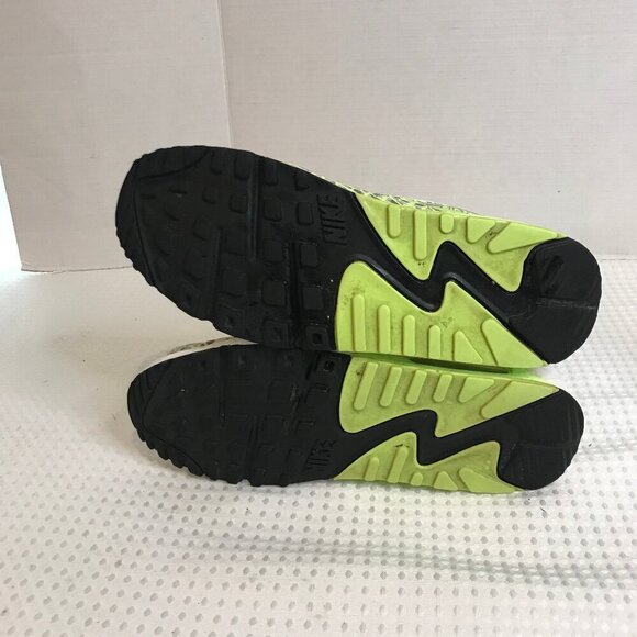 NIKE WOMENS AIR MAX 90 LEATHER SAFARI SNEAKER  SIZE 9.5 - Picture 6 of 9